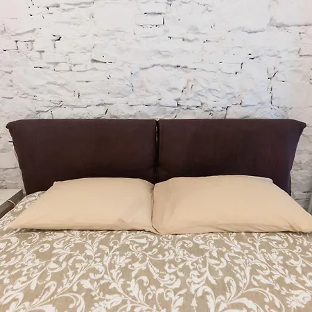 Simon's House * Trieszt