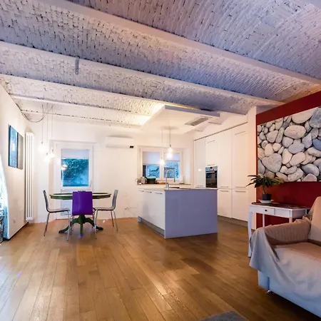 Simon's House Trieste